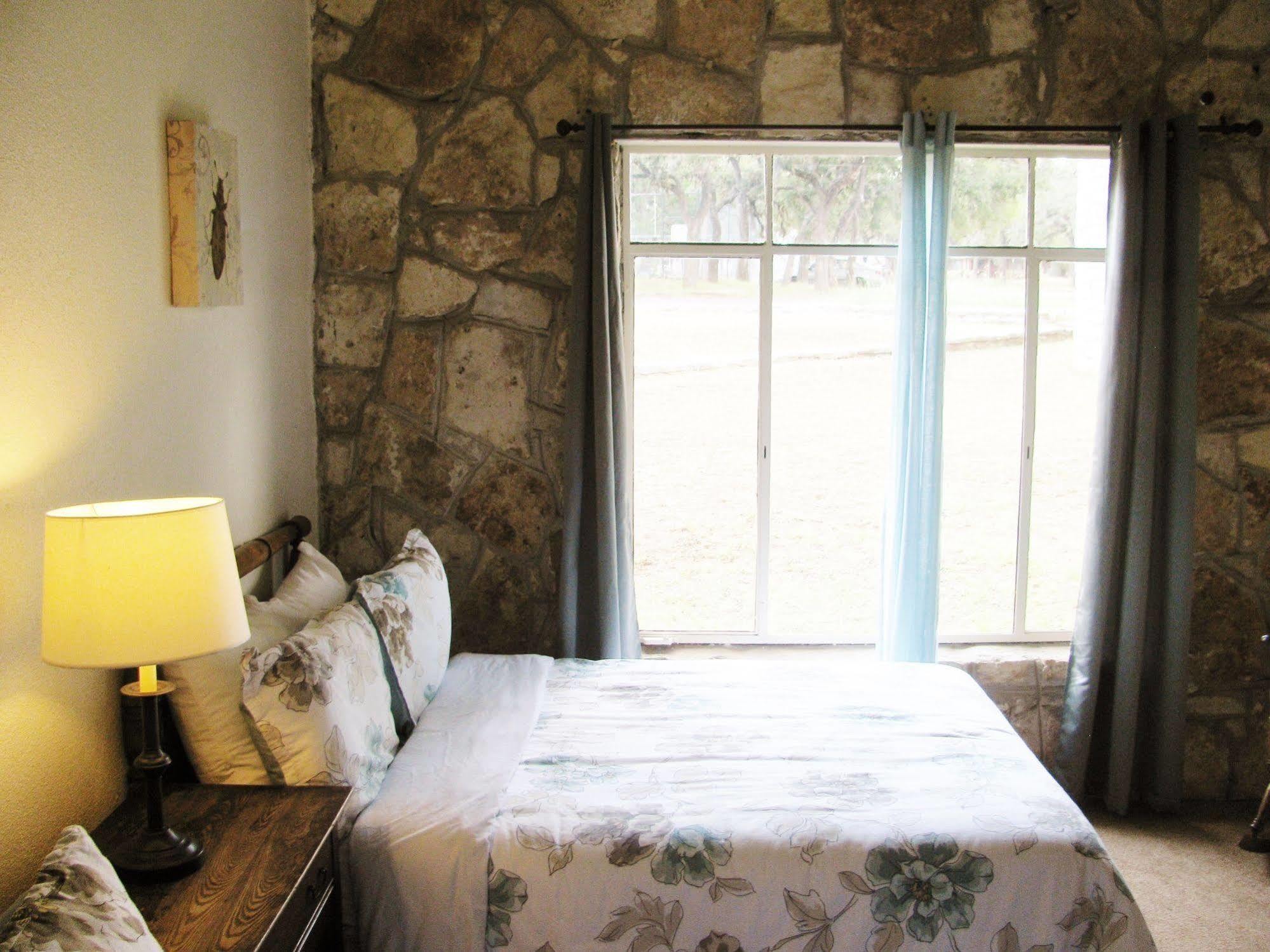 The Lodge At Cypress Falls Wimberley Exteriér fotografie
