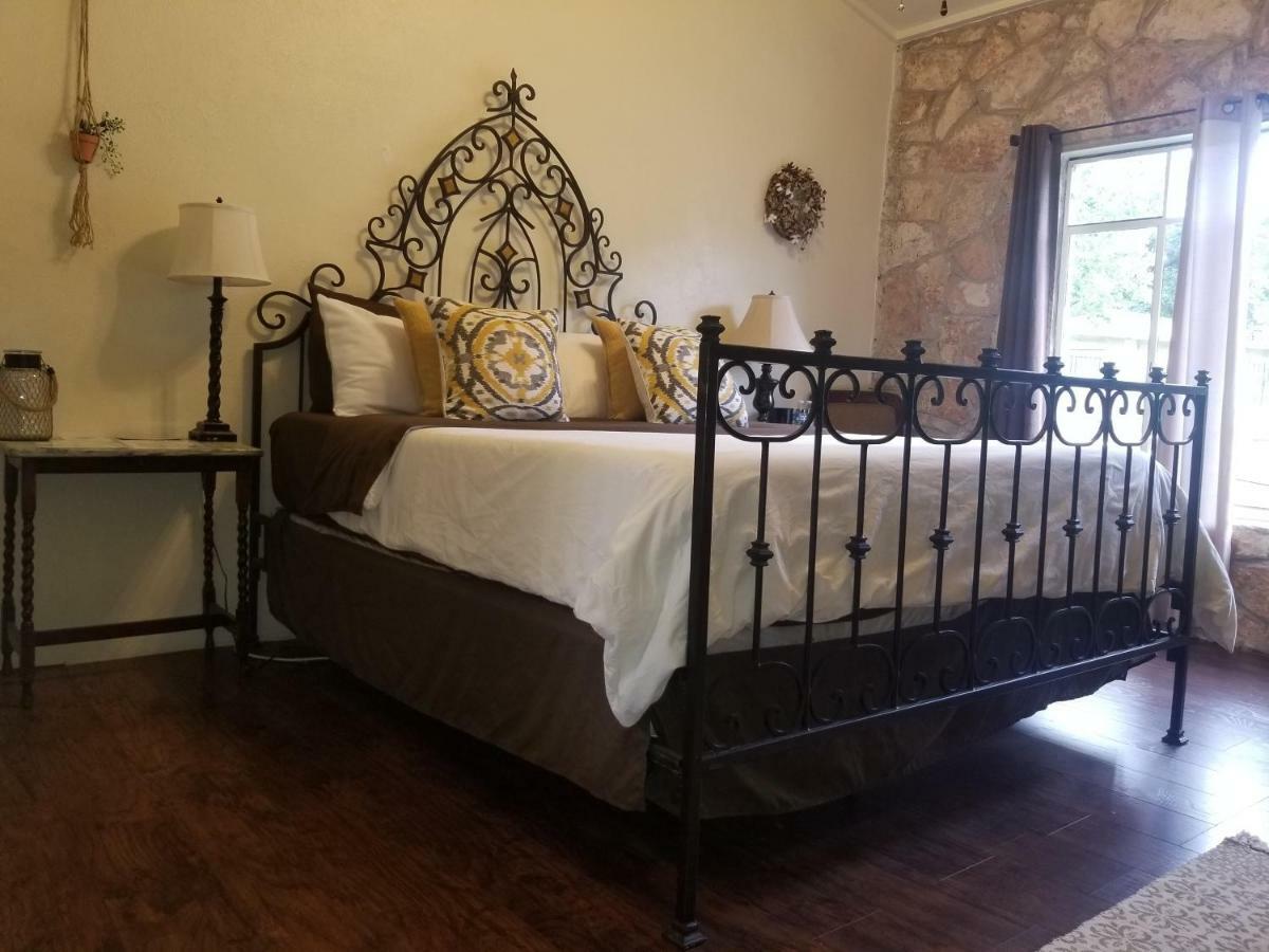 The Lodge At Cypress Falls Wimberley Exteriér fotografie